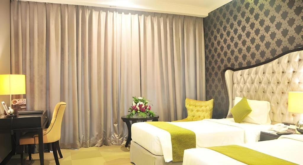 The Mirah Hotel โบกอร์ ภายนอก รูปภาพ