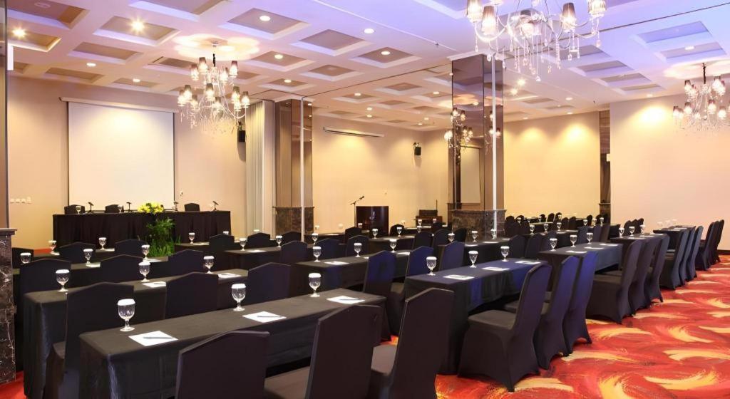 The Mirah Hotel โบกอร์ ภายนอก รูปภาพ